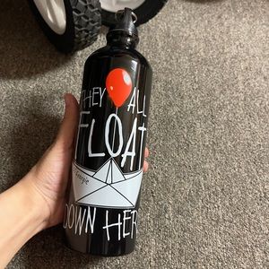 Water bottle
